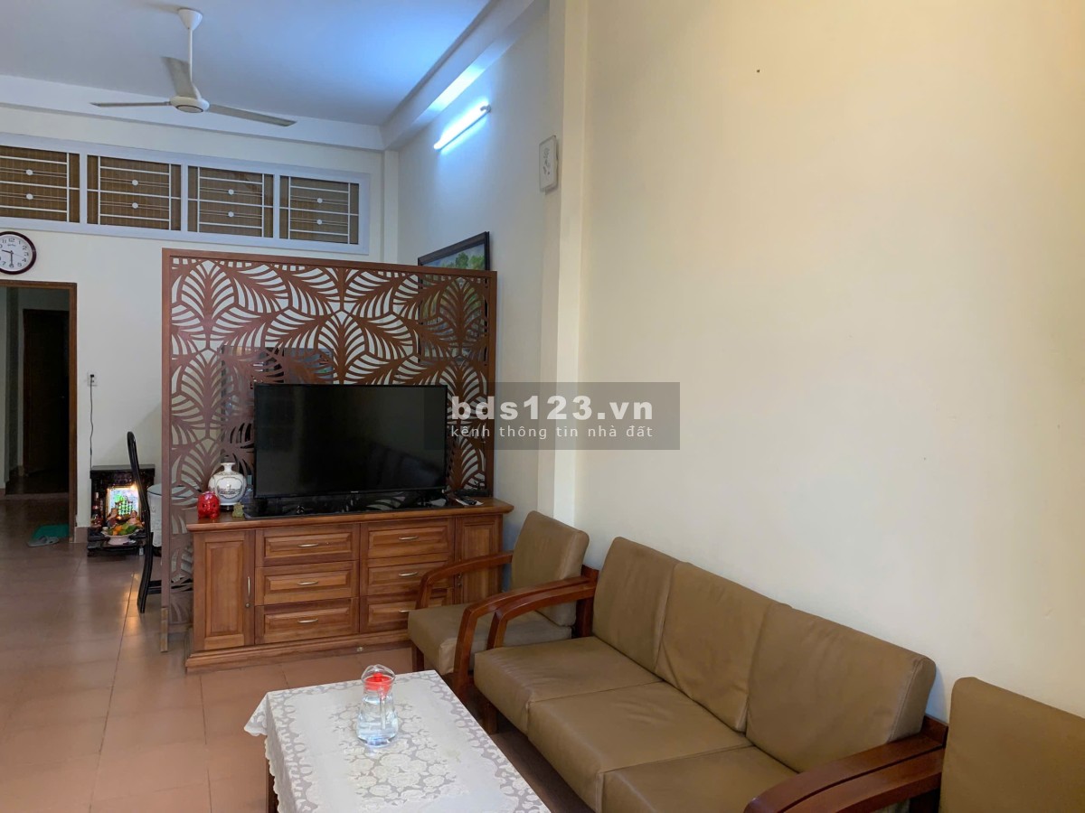 Bán nhà hẻm xe hơi 1 trệt 1 lầu 1 sân thượng Hoàng Diệu P13…