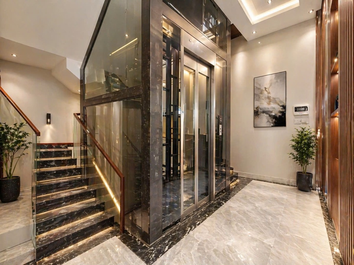 BÁN NHÀ PHỐ ĐỖ NHUẬN LÔ GÓC 66M Ô TÔ VÀO NHÀ 7 TẦNG THANG…