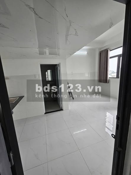 Phòng trọ mới, có máy lạnh tại Lâm Thị Hố, Quận 12