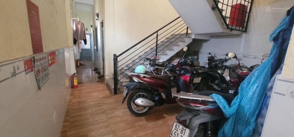 Hiếm!! Nhà trọ 2 tầng, 10 phòng sát Làng ĐH, dòng tiền 15 22tr