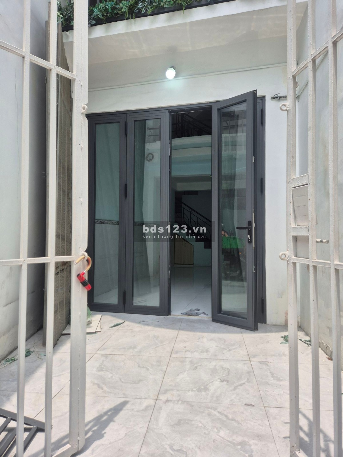 BÁN NHÀ QUẬN 3, 4 x 14 , GẦN CMT8, HẺM 5M, NHỈNH 7 TỶ