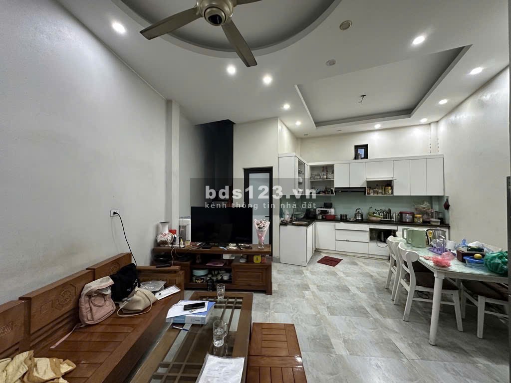 41m2 NHÀ CHỦ TỰ XÂY, LAI XÁ, KIM CHUNG - 3 THOÁNG - CẠNH KĐT…