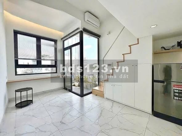 Phòng cho thuê full nội thất Điện Biên Phủ, Ngã Tư Hàng Xanh