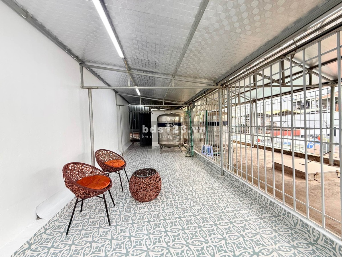 CHỈ 9.X TỶ SỞ HỮU NGAY CĂN NHÀ KHU VIP CẦU GIẤY, 36M2, FULL…