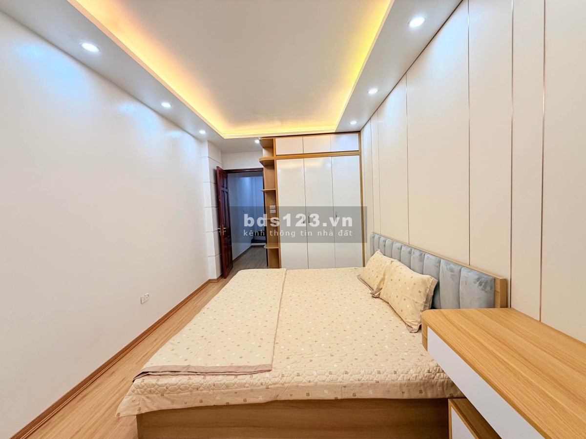 CHỈ 9.X TỶ SỞ HỮU NGAY CĂN NHÀ KHU VIP CẦU GIẤY, 36M2, FULL…