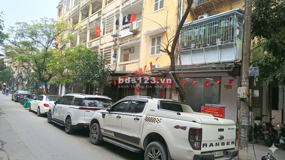 Gia đình cần bán gấp căn hộ tại 51 Lương Khánh Thiện