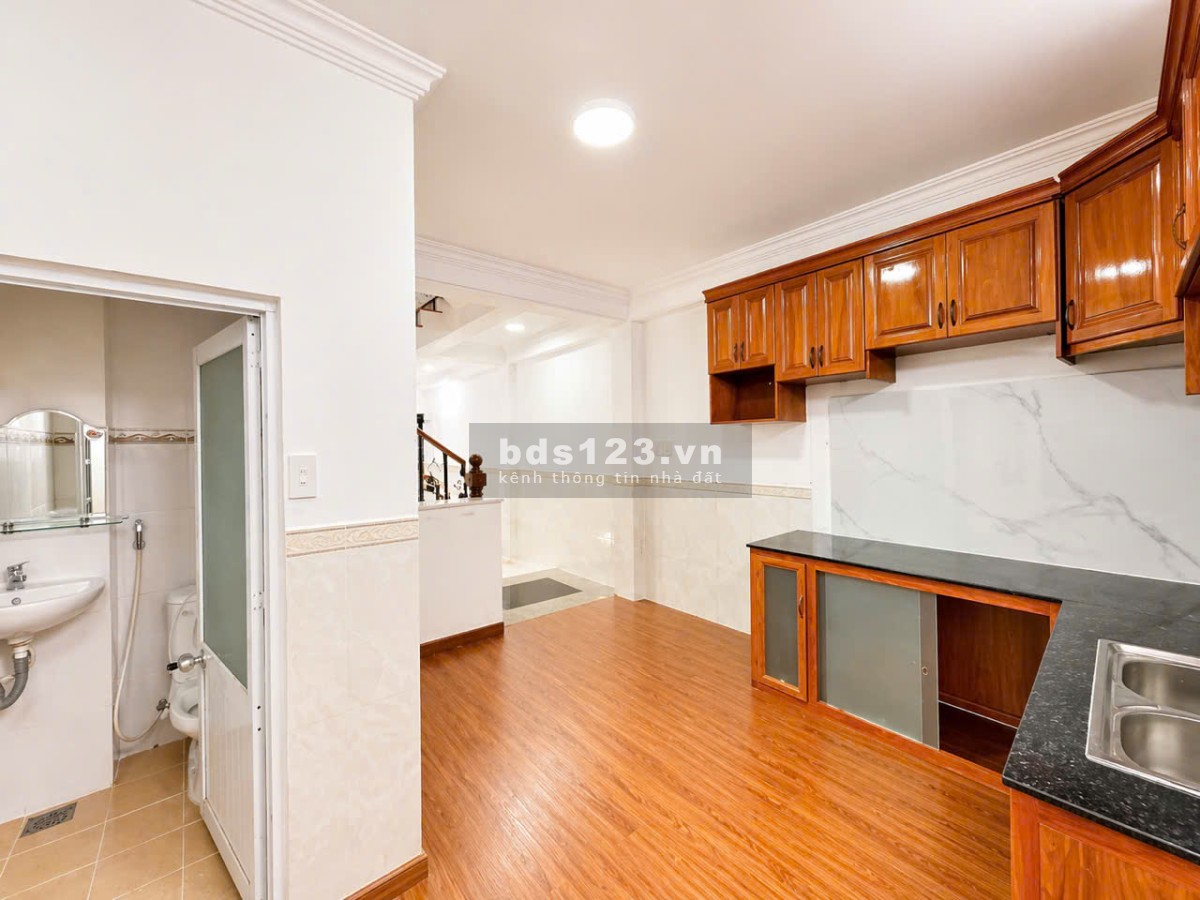 NHỈNH 7 TỶ – KDC BỘ CÔNG AN – XE HƠI TRƯỚC NHÀ – 4PN…