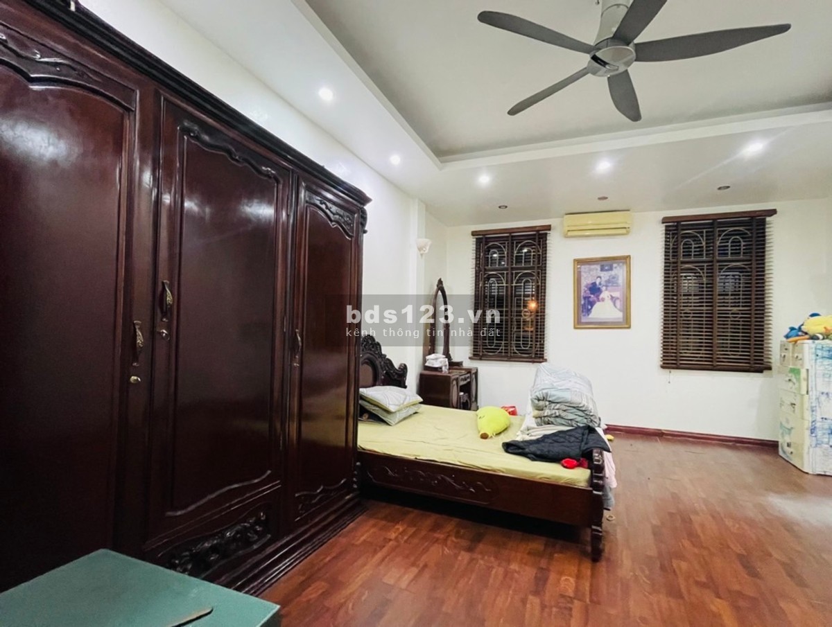 NHÀ ĐẸP KIÊN CỐ BA ĐÌNH - VÀO Ở NGAY - GIÁ TỐT - 3 BƯỚC RA…