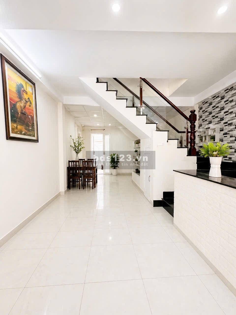 NHÀ NGAY CẦU HIMLAM - SÁT HẺM XE HƠI - THÔNG SỐ ĐẸP - NGANG…