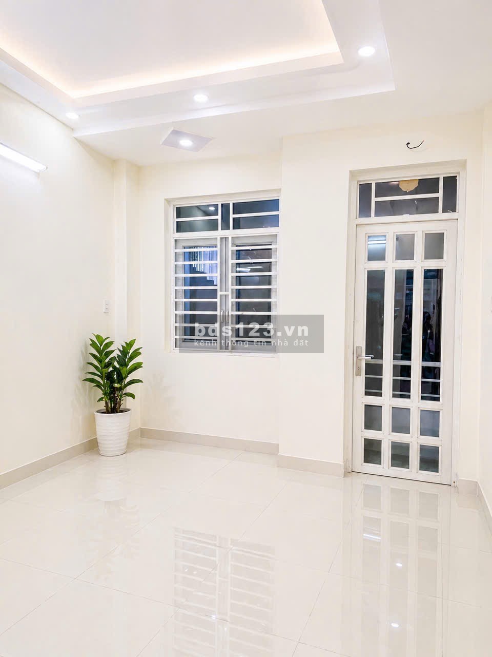 NHÀ CẠNH PHÚ MỸ HƯNG - DÂN TRÍ CAO - HẺM THÔNG THOÁNG - SÁT…