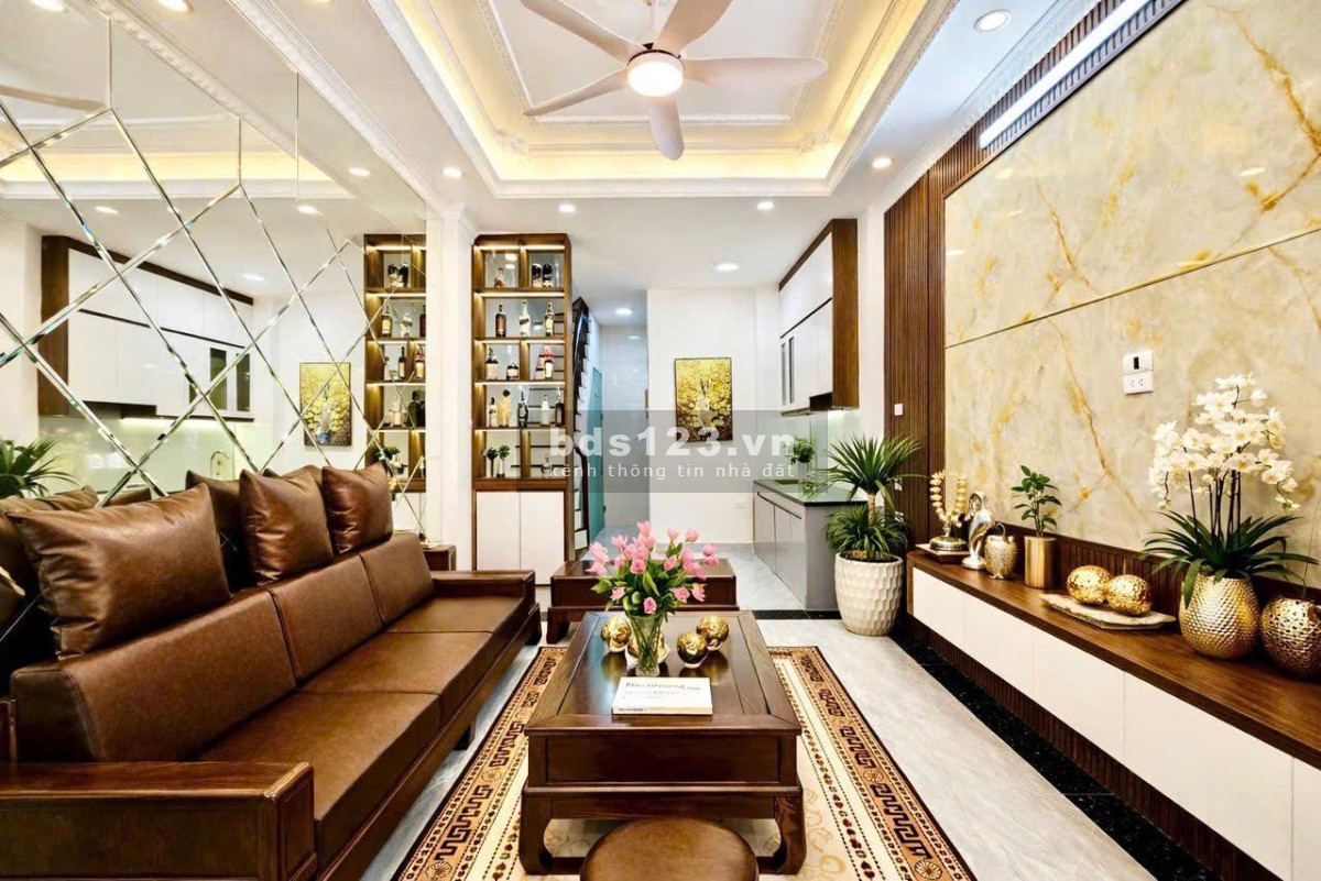 NHÀ ĐẸP XUÂN ĐỈNH – 3 THOÁNG – Ô TÔ CỬA – Ở NGAY KHÔNG…