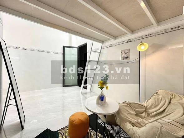Phòng mới có máy lạnh tại 125 Vườn Lài, An Phú Đông, Q12