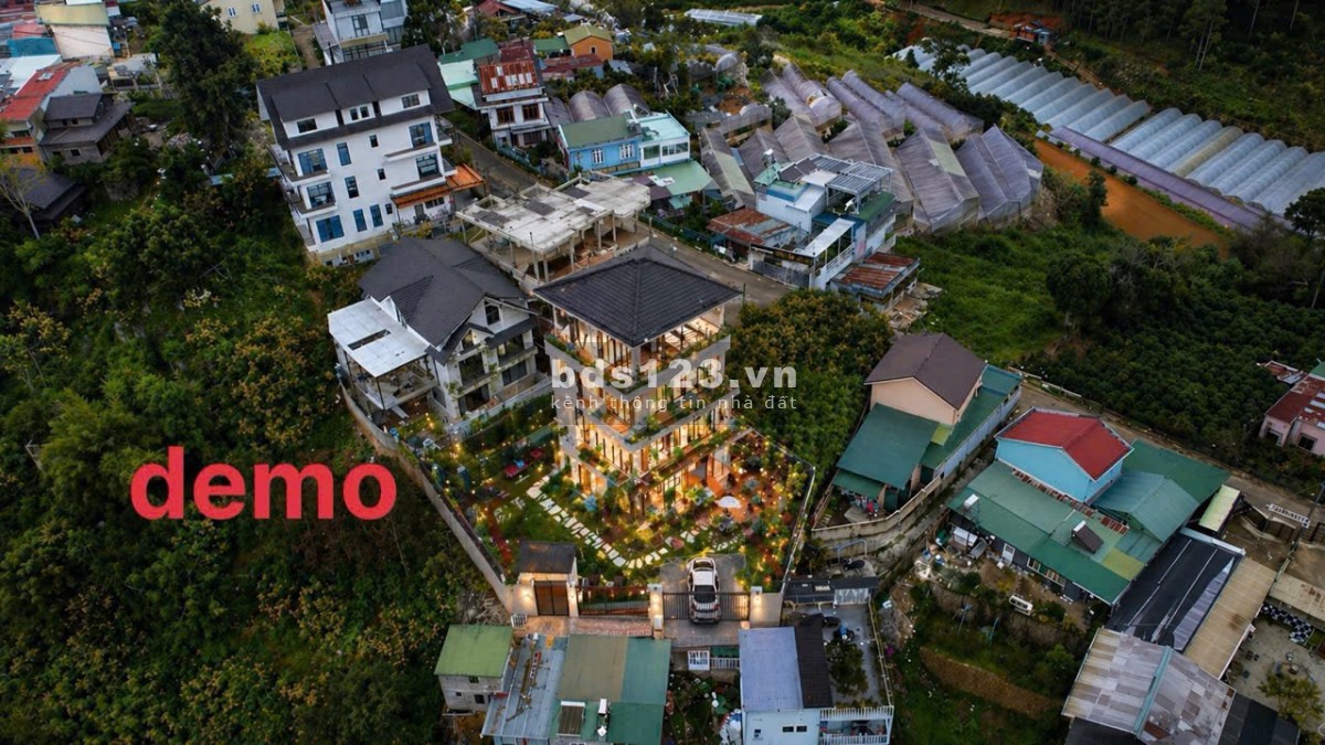 Nền biệt thự view thông vĩnh viễn , săn mây ngày và đêm…
