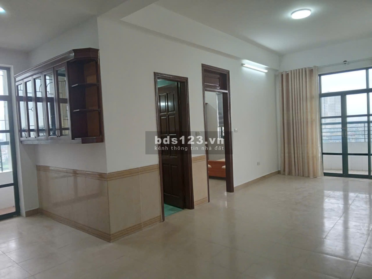 Chính chủ cho thuê lâu dài CH CC đầu hồi 90m2, 3PN, 2WC. ĐT…