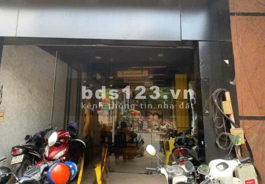 CHO THUÊ NGUYÊN CĂN NHÀ MẶT TIỀN HÒA BÌNH, P5, Q11- ĐỐI DIỆN…