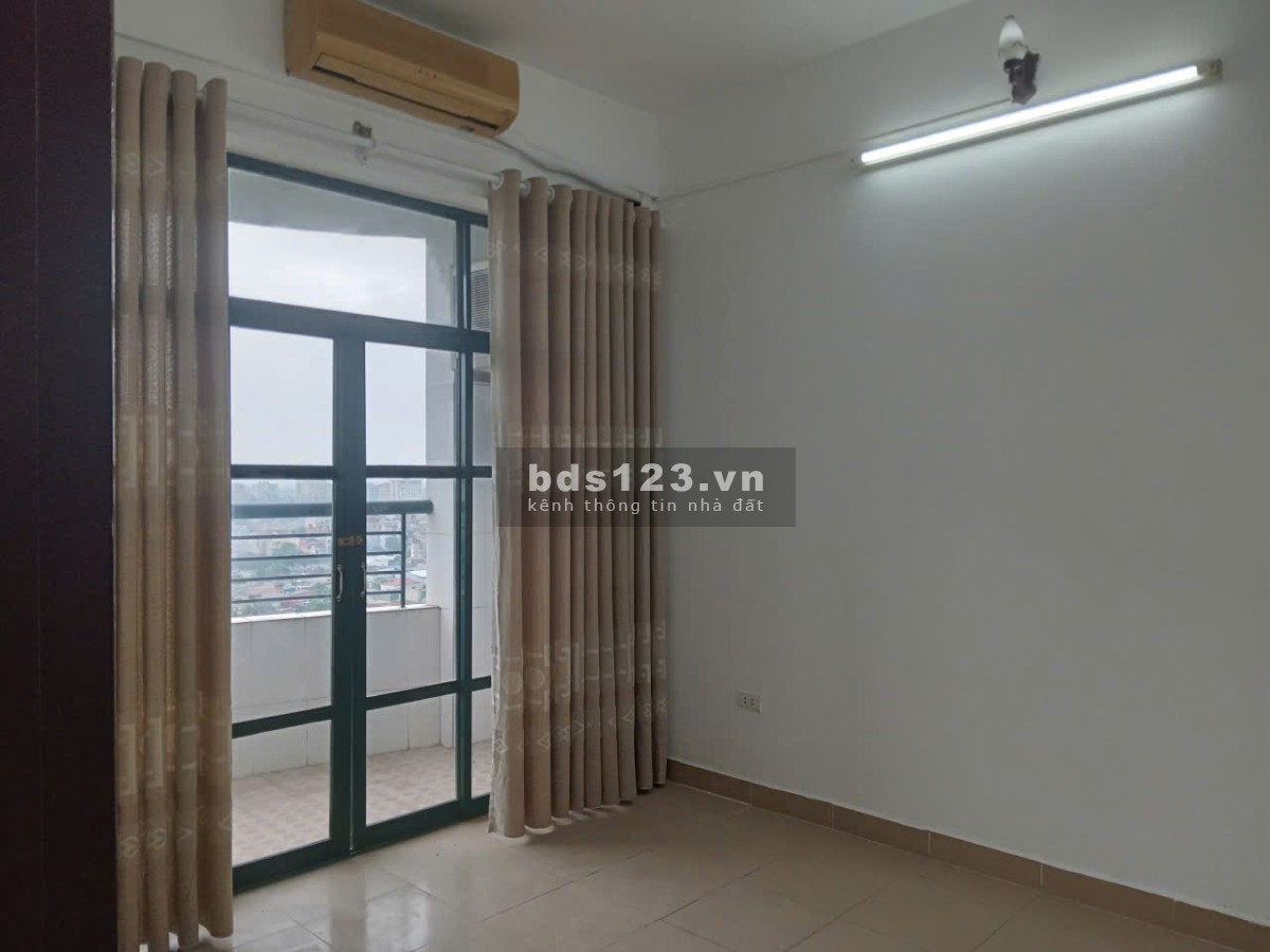 Chính chủ cho thuê lâu dài CH CC đầu hồi 90m2, 3PN, 2WC. ĐT…