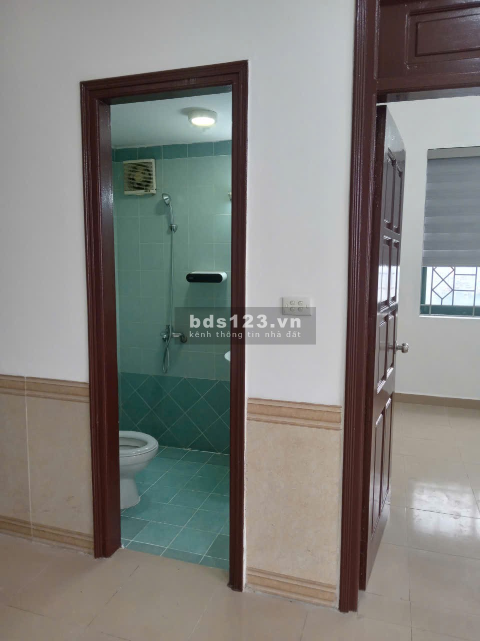 Chính chủ cho thuê lâu dài CH CC đầu hồi 90m2, 3PN, 2WC. ĐT…