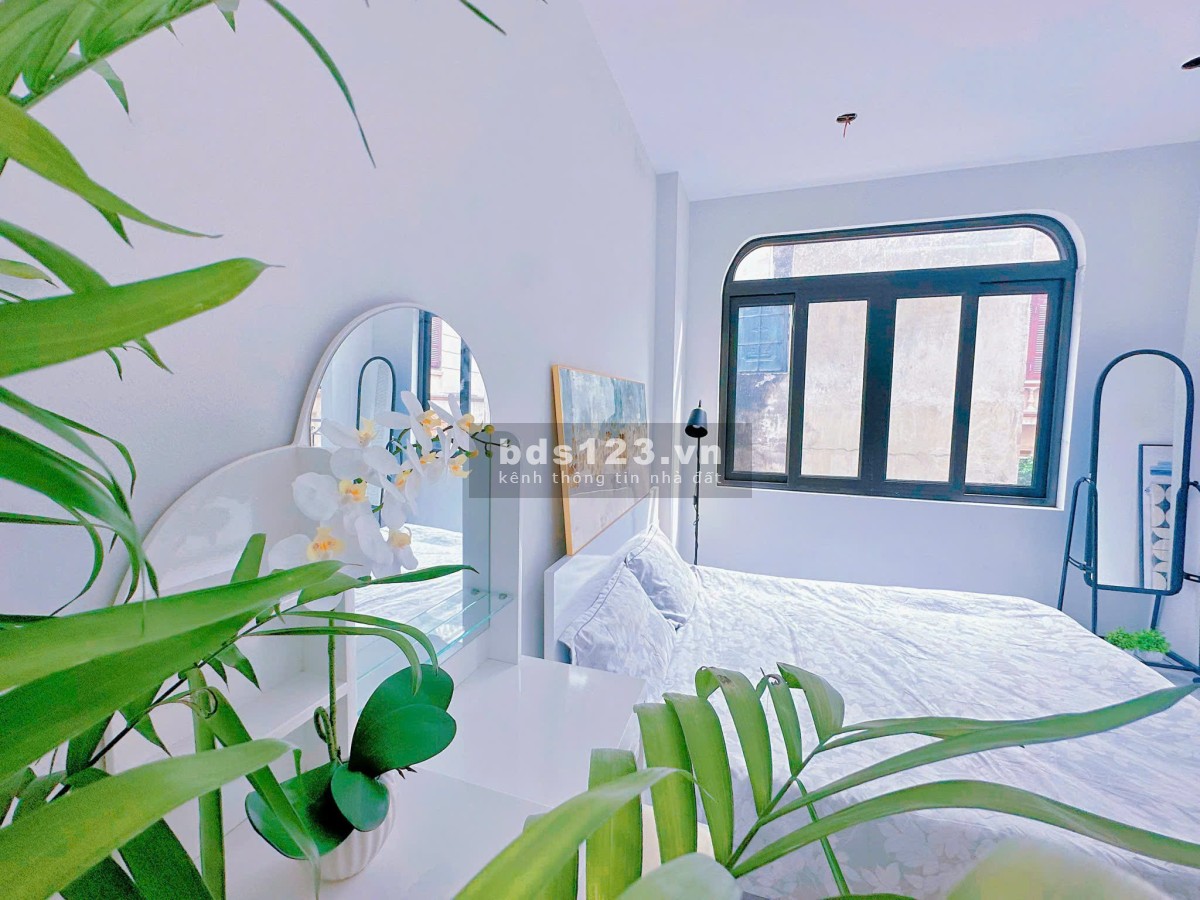 TRUNG TÂM CẦU GIẤY TOÀ NHÀ ĂN HỘ DICH VỤ 53M 6 TẦNG 14 PHÒNG…