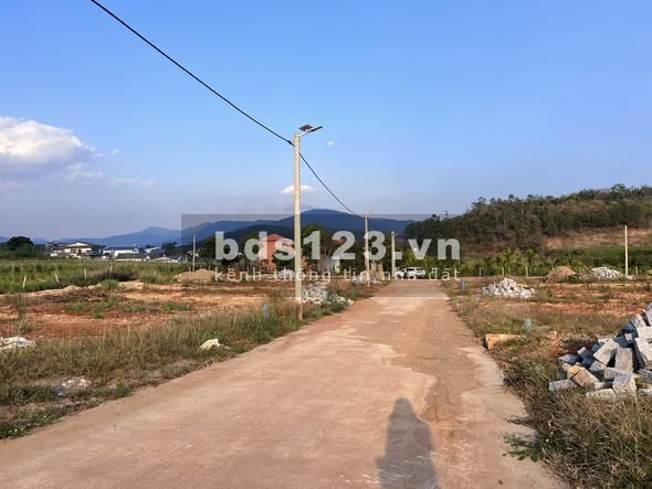 BÁN ĐẤT VEN ĐÀ LẠT GIÁ RẺ , FULL THỔ CƯ GIÁ 1 TỶ 350