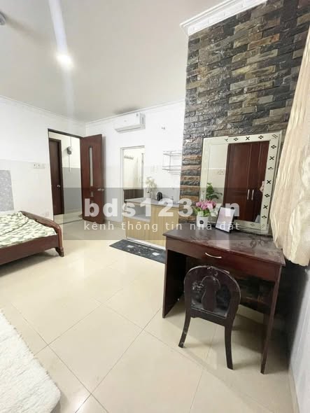 Cho thuê tại 550 Trường Chinh, Tân Hưng Thuận, Quận 12 - Giá 4tr2