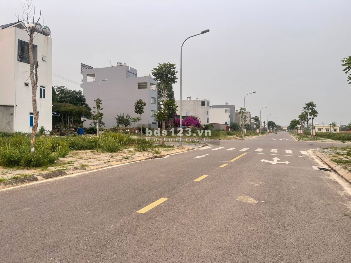 Kdt Đồng Cửa 2 Lục Nam sẵn sổ chuyển nhượng