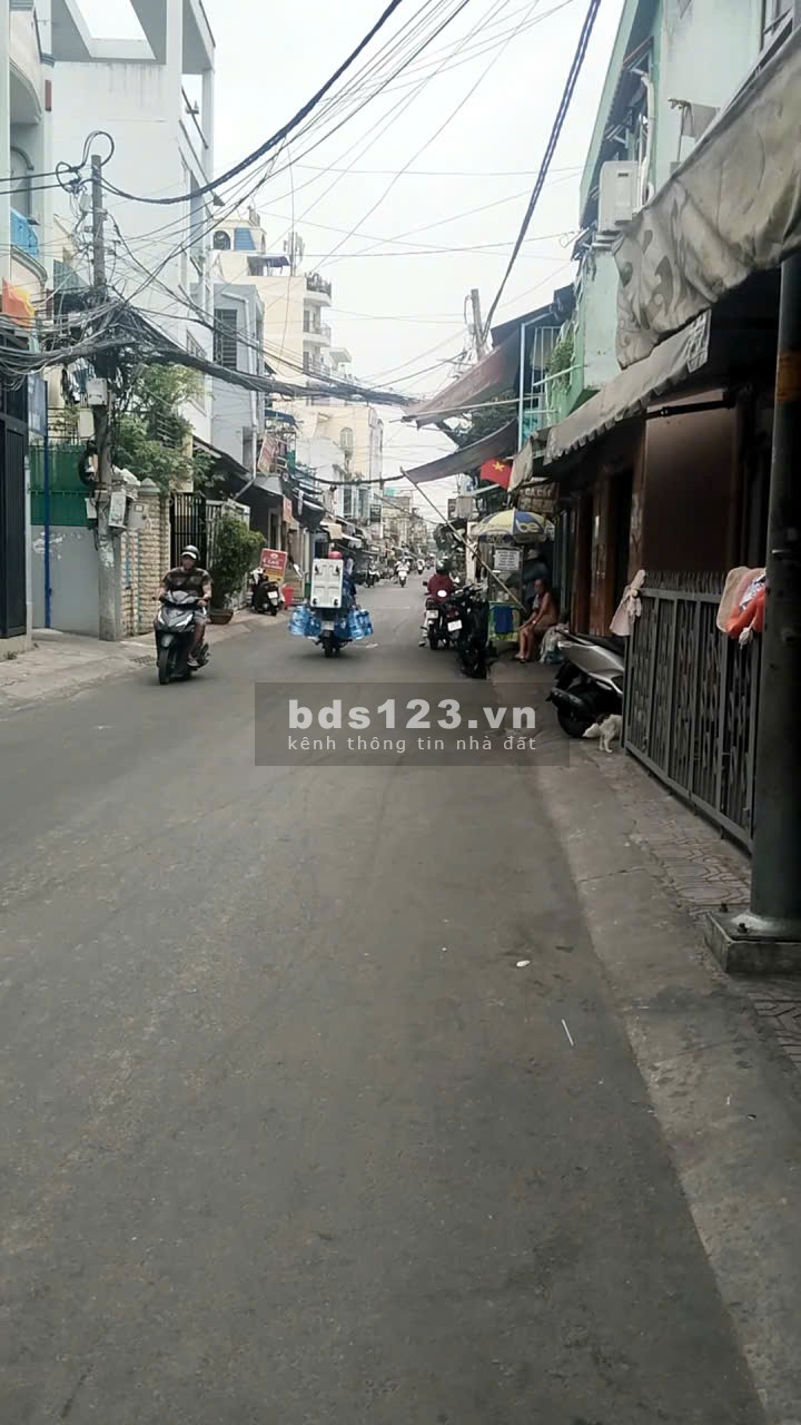 Bán nhà 72m2 - Ngang 6m, Gần MT Nguyễn Thần Hiến, Q4. Giá Hơn 6 Tỷ