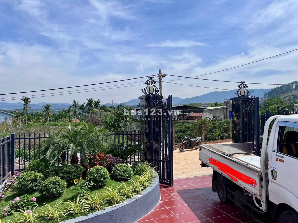 NHÀ NGHỈ DƯỠNG KIÊN CỐ – KHÔNG GIAN SỐNG XANH – GIỮ GIÁ TRỊ LÂU DÀI