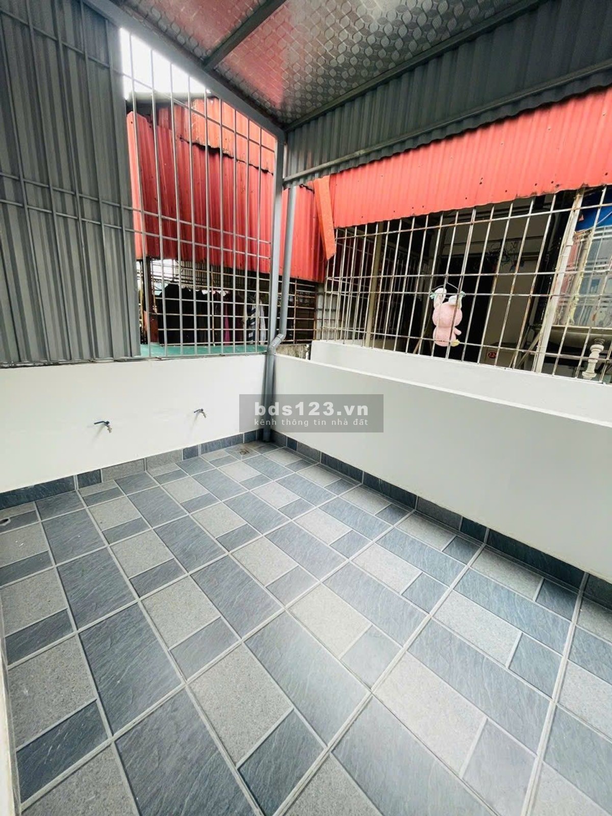  NHÀ MỚI 5 TẦNG – TRUNG TÂM QUAN NHÂN 