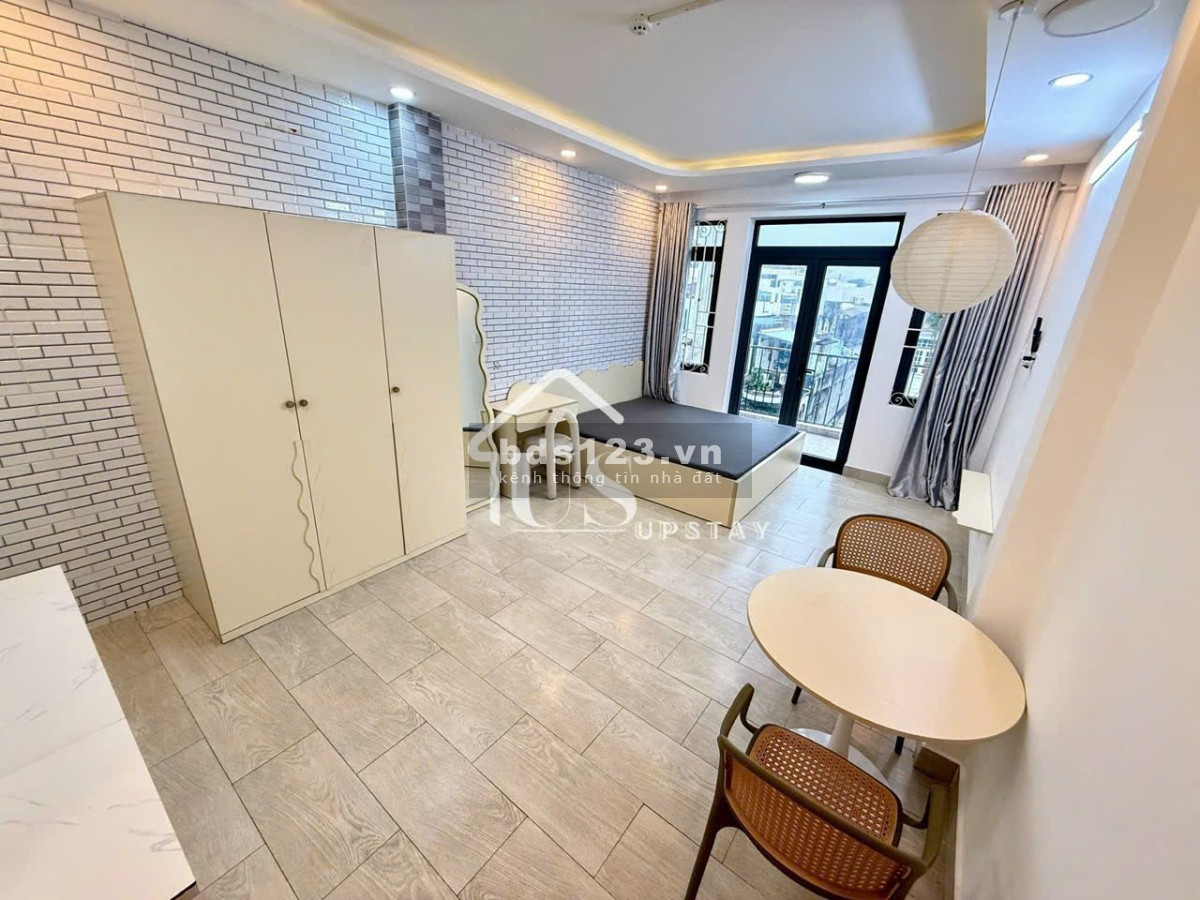 Cho thuê căn hộ dịch vụ 40m2 ở Tân Bình, Hồ Chí Minh, 8.2 triệu/tháng.