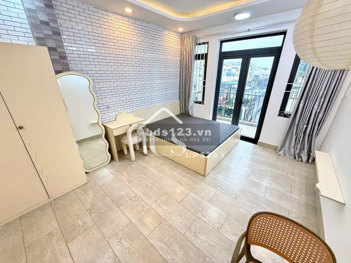 Cho thuê căn hộ dịch vụ 40m2 ở Tân Bình, Hồ Chí Minh, 8.2 triệu/tháng.