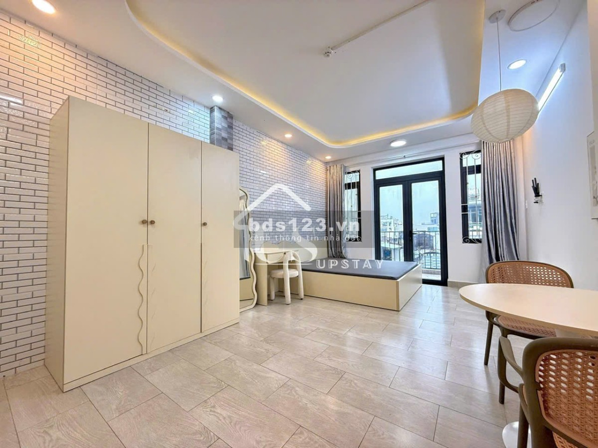 Cho thuê căn hộ dịch vụ 40m2 ở Tân Bình, Hồ Chí Minh, 8.2 triệu/tháng.