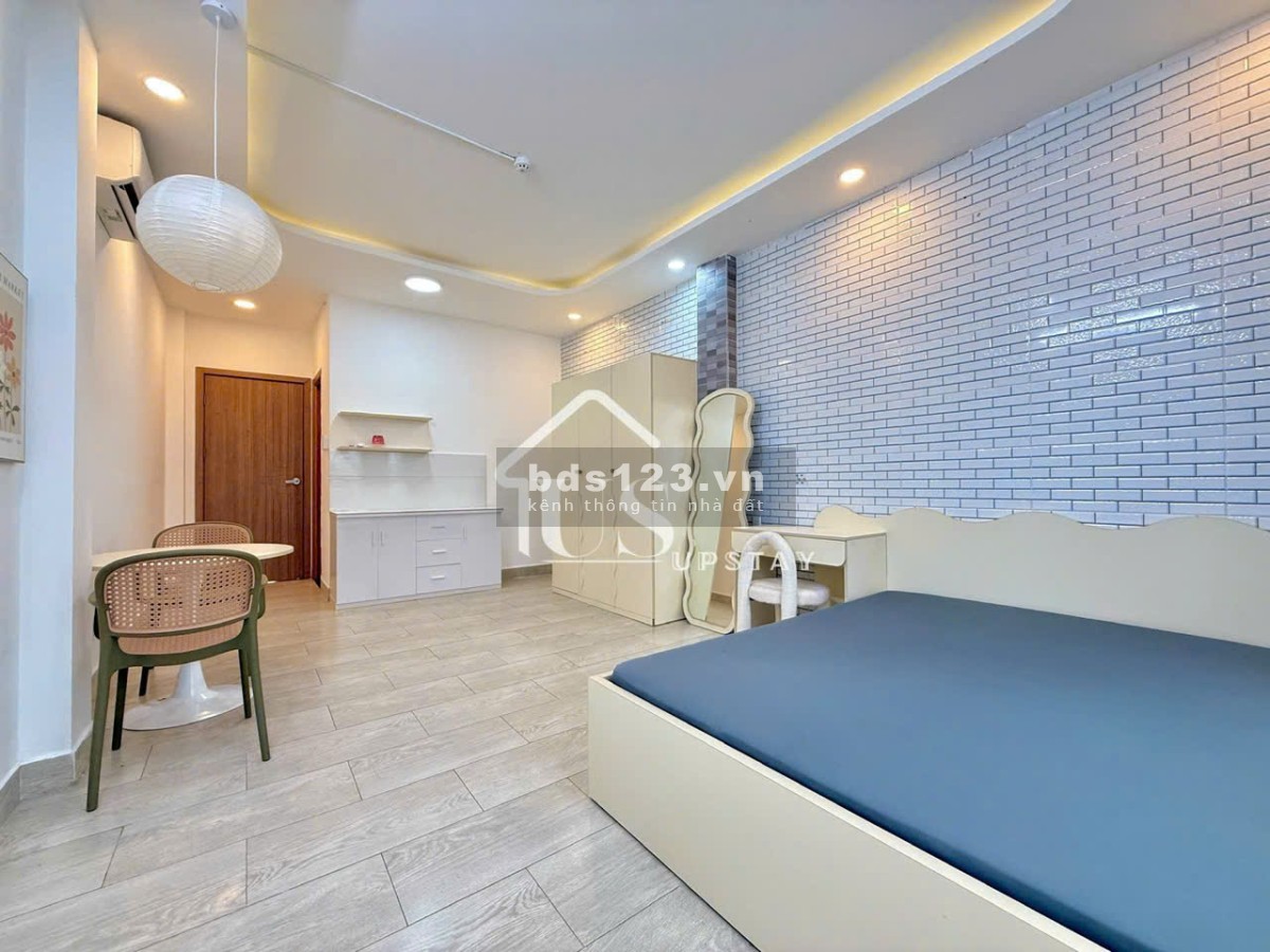 Cho thuê căn hộ dịch vụ 40m2 ở Tân Bình, Hồ Chí Minh, 8.2 triệu/tháng.