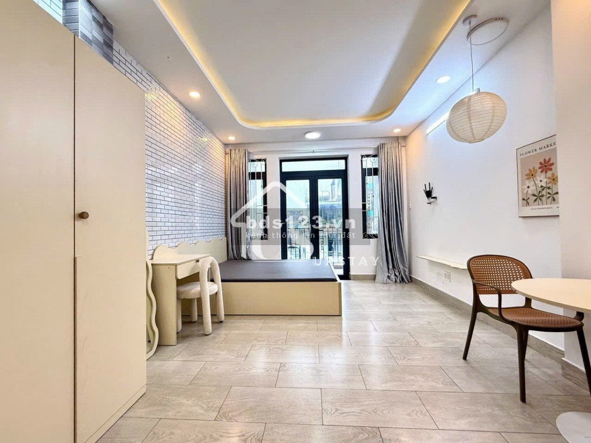 Cho thuê căn hộ dịch vụ 40m2 ở Tân Bình, Hồ Chí Minh, 8.2 triệu/tháng.