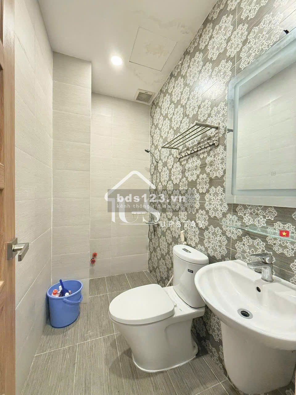 Cho thuê căn hộ dịch vụ 40m2 ở Tân Bình, Hồ Chí Minh, 8.2 triệu/tháng.