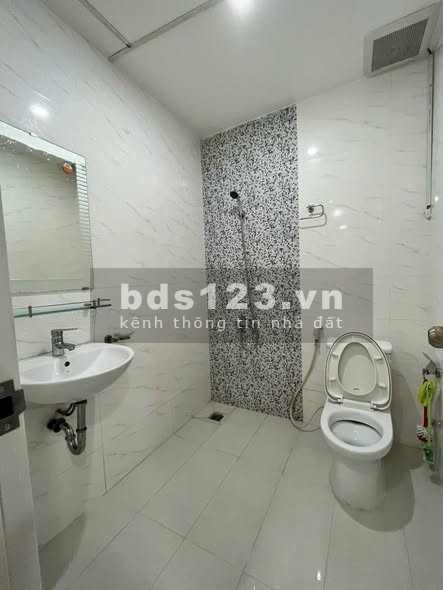 Cho thuê phòng 30m2 full nội thất tại 74 Thạch Thị Thanh, P.…