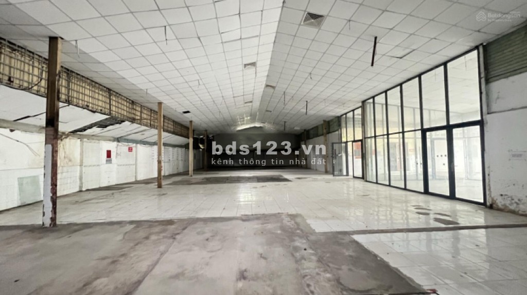 Cho thuê kho xưởng 500m2 gần Đường Phạm Văn Đồng giao với…