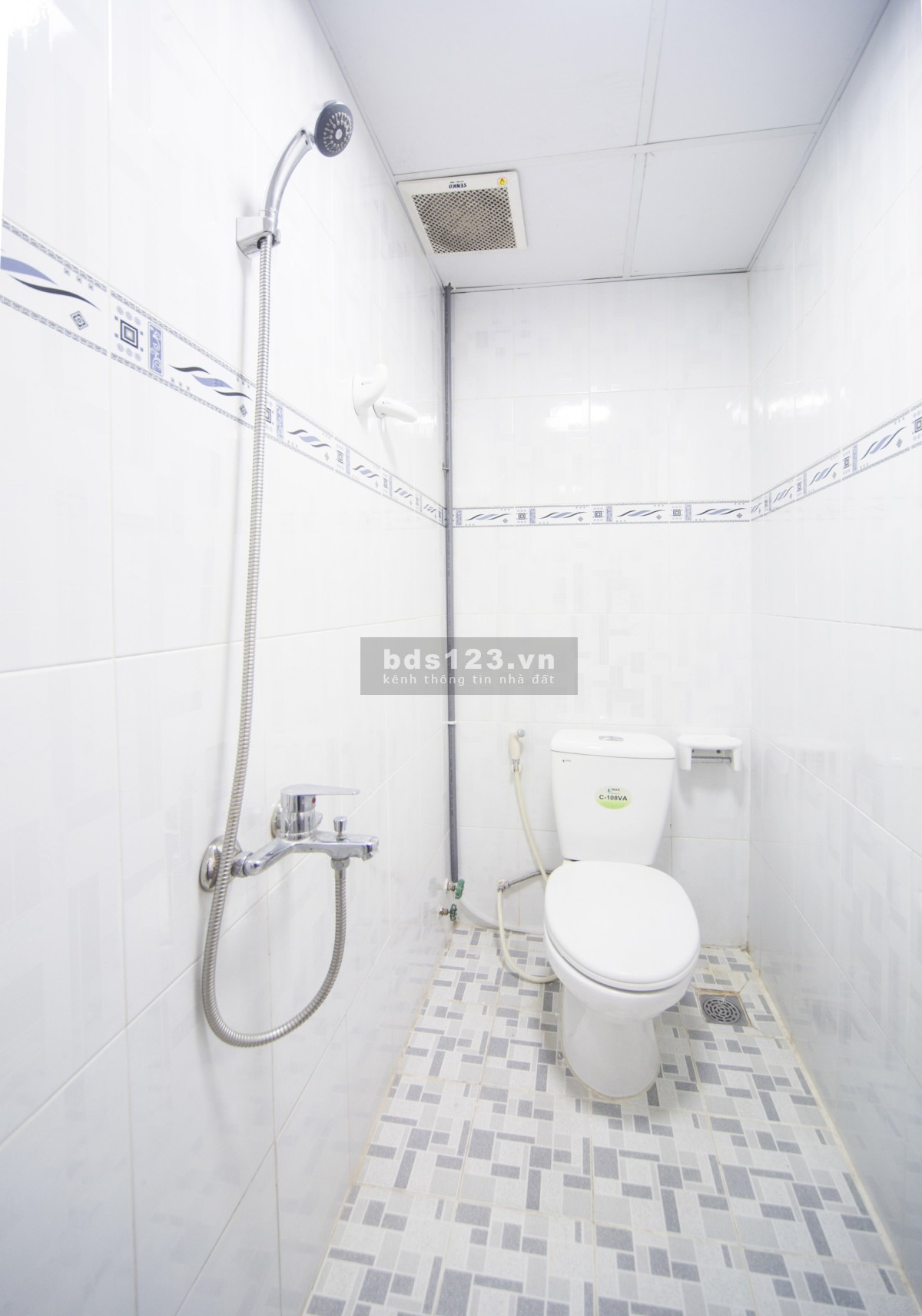 Cho thuê văn phòng (16-40m2) ngay Trung Tâm Triển Lãm Tân Bình,…