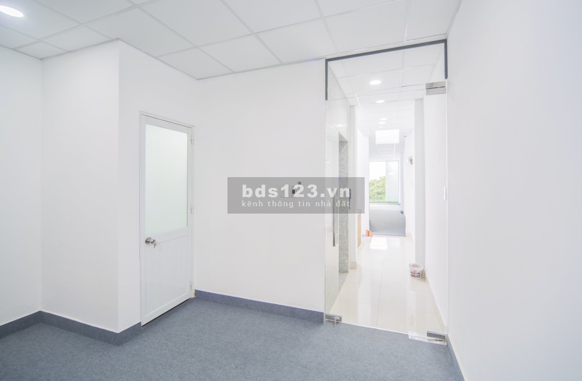 Cho thuê văn phòng (16-40m2) ngay Trung Tâm Triển Lãm Tân Bình,…
