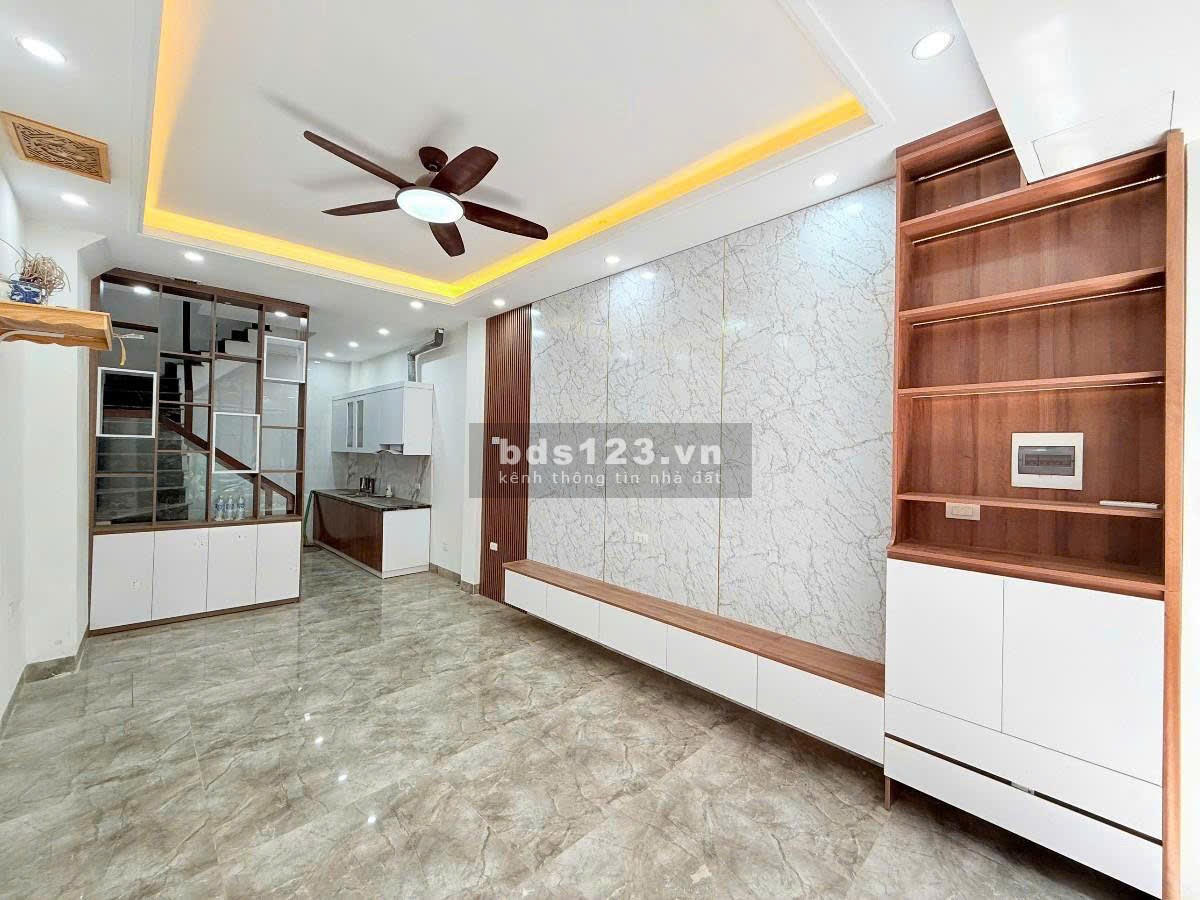 NHÀ MỚI GIÁ SIÊU ĐẸP 342 HỒ TÙNG MẬU 36M2*5T CHỈ HƠN 8.X TỶ