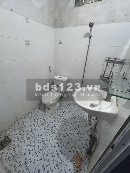 Phòng trọ 127 Tân Thới An, Quận 12 - Giá 2 triệu