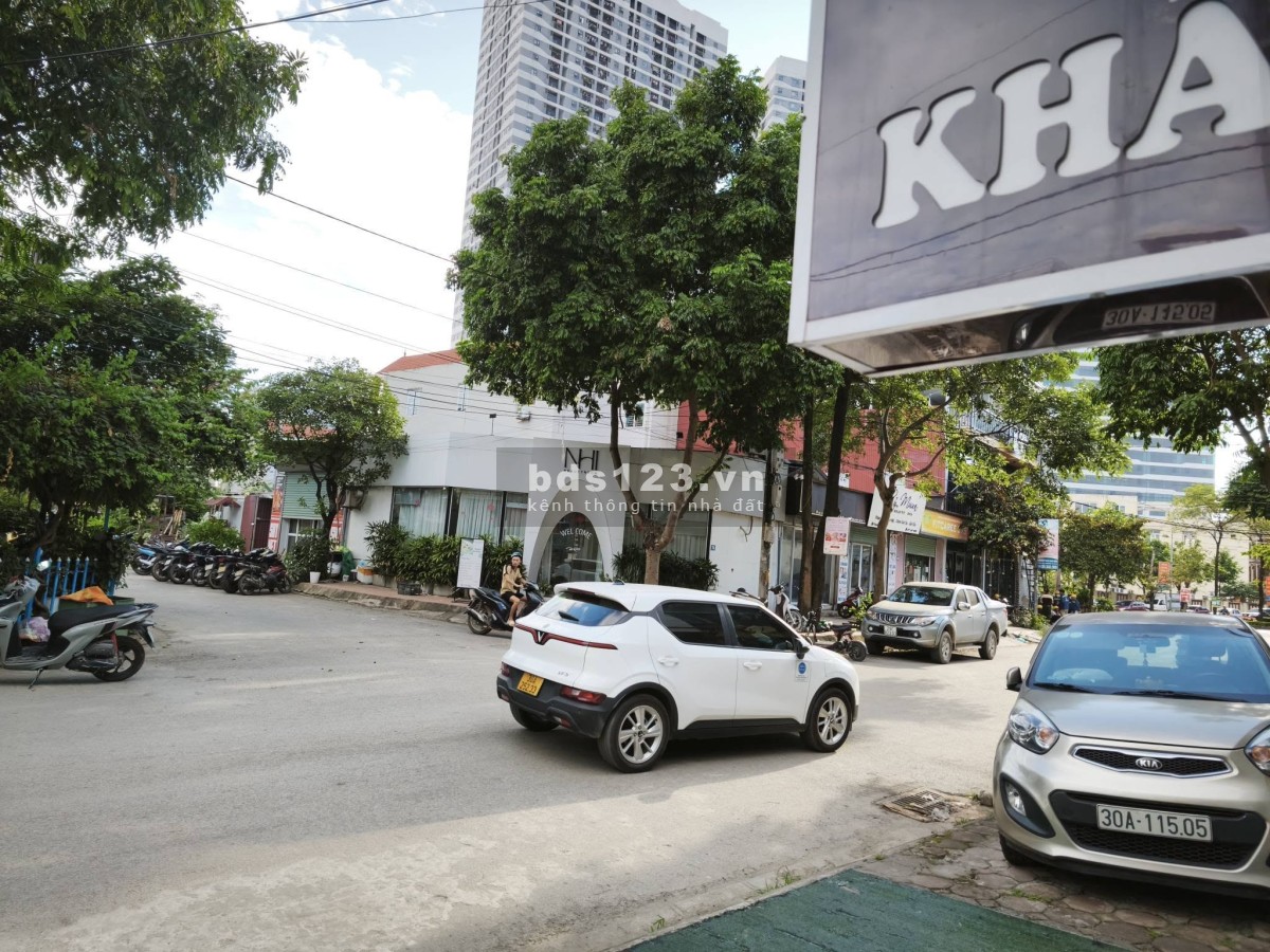 bán nhà siêu xinh phố bồ đề 50m2 8 tỷ