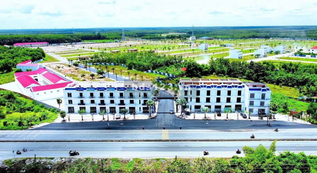 Đất nền Khu đô thị Bắc Sài Gòn, sổ riêng, xây dựng tự do 100% thổ cư, 39 tiện ích nội khu