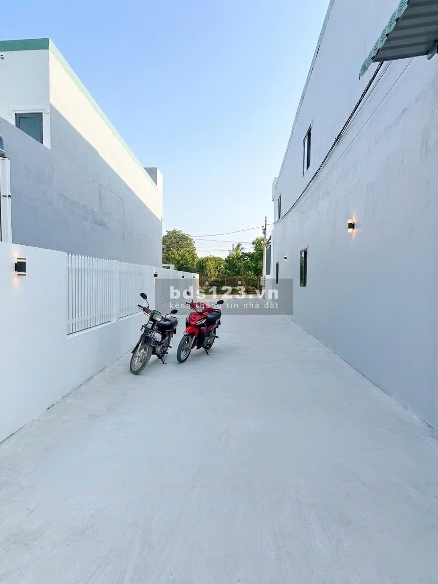 GẤPCHÍNH CHỦ BÁN GẤP 2 LÔ BIỆT THỰ 8x20 SỔ HỒNG RIÊNG…
