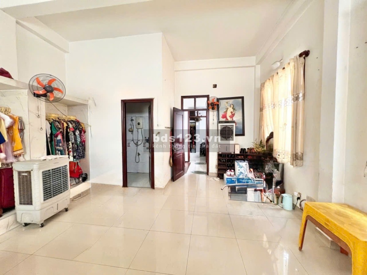 Ô TÔ ĐỖ CỬA - NỞ HẬU TÀI LỘC - NGANG HƠN 5M - LÔ GÓC CỰC…