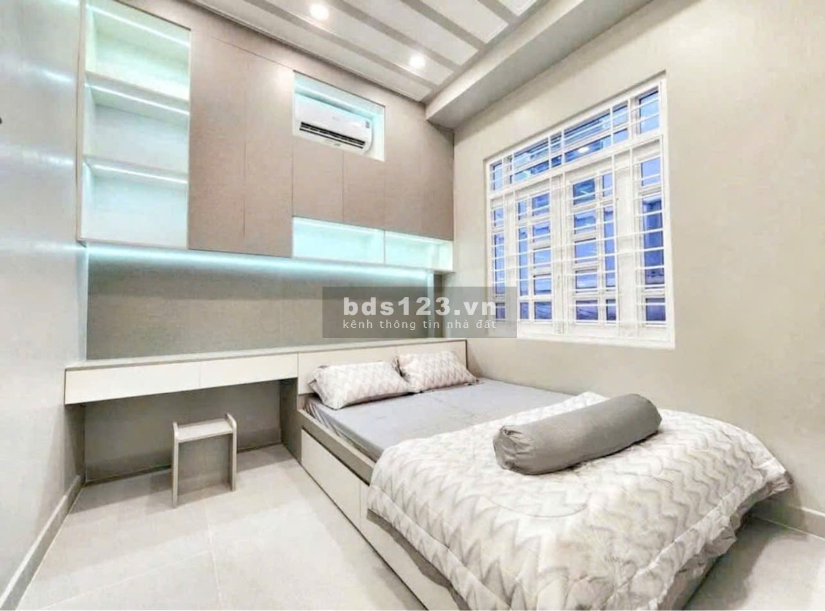 NHÀ NGANG 9M – VỪA Ở VỪA CHO THUÊ - SÁT MẶT TIỀN - NHỈNH 6 T