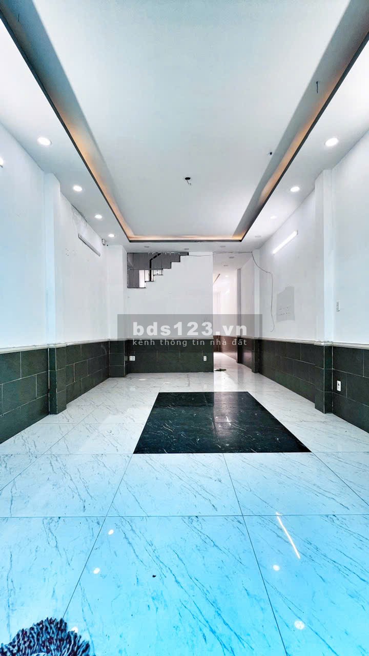 NHÀ HẺM XE HƠI BÙI VĂN BA – 4PN – SÂN THƯỢNG – FULL CÔNG…