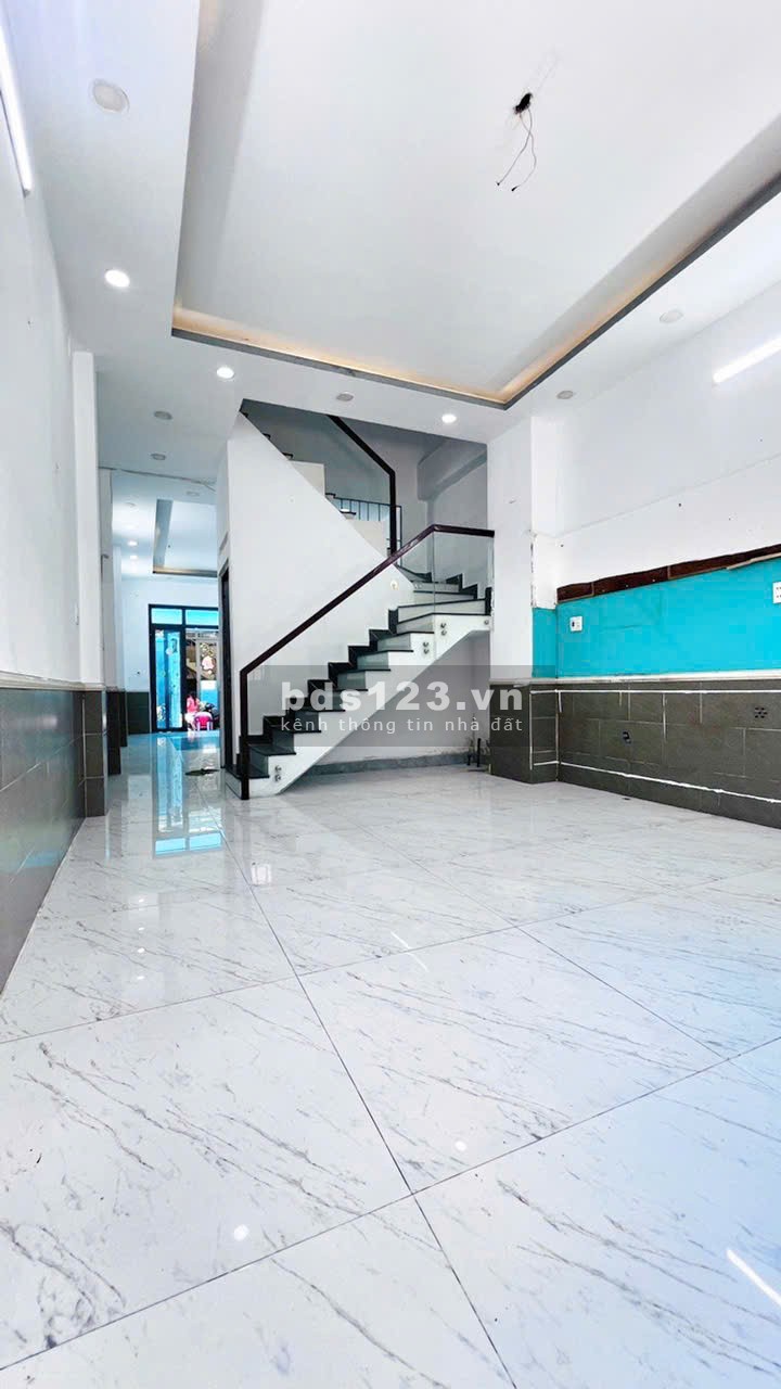 NHÀ HẺM XE HƠI BÙI VĂN BA – 4PN – SÂN THƯỢNG – FULL CÔNG…