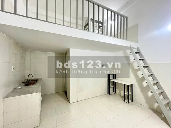 Cho thuê phòng trọ gác lửng 20m² tại Nguyễn Văn Quá, Quận 12