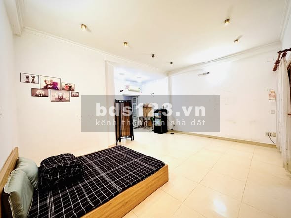Cho thuê Studio ban công Phạm Cự Lượng, Phổ Quang, gần sân…