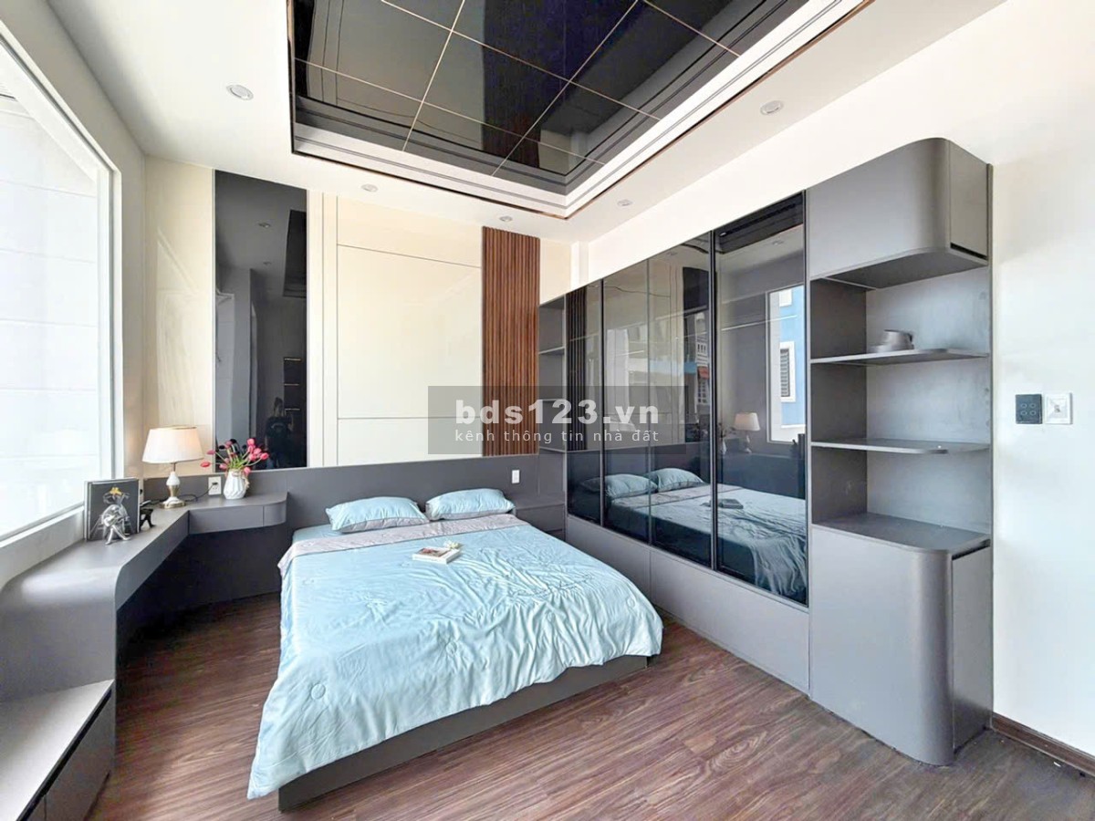 NHÀ 3 TẦNG MỚI ĐẸP – FULL NỘI THẤT – NGANG GẦN 5M - CẠNH…